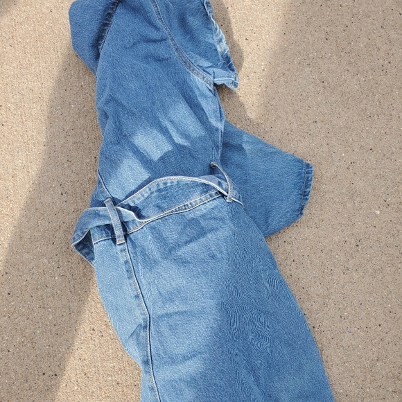 Kittenish Denim Jumpsuit NWT Sz L - Picture 5 of 5